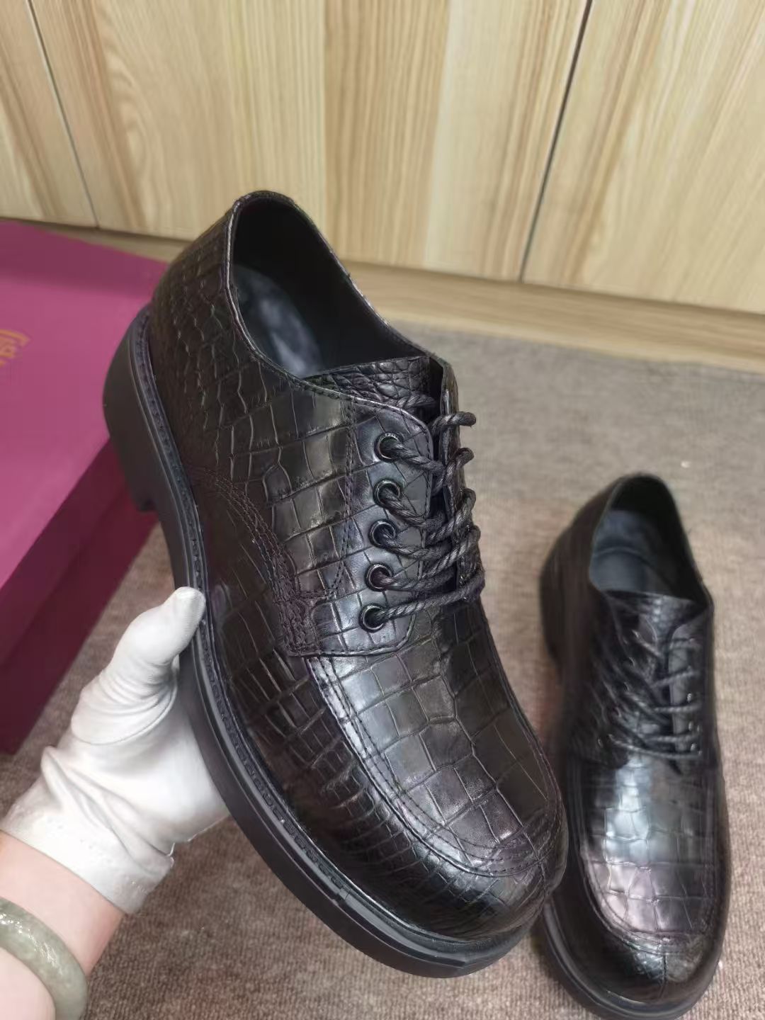 Men Shoes Official - أحذية رياضية رجالية فاخرة من جلد