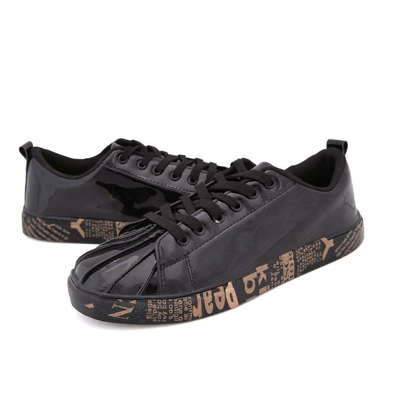 أحذية رجالية متعددة الاستخداما - مراجعة Men Shoes Designer وسعره