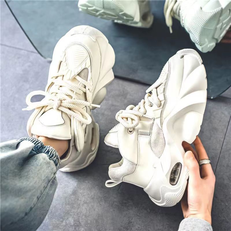 أحذية رياضية كاجوال مصممة على  - مراجعة Men Shoes Size Chart وسعره